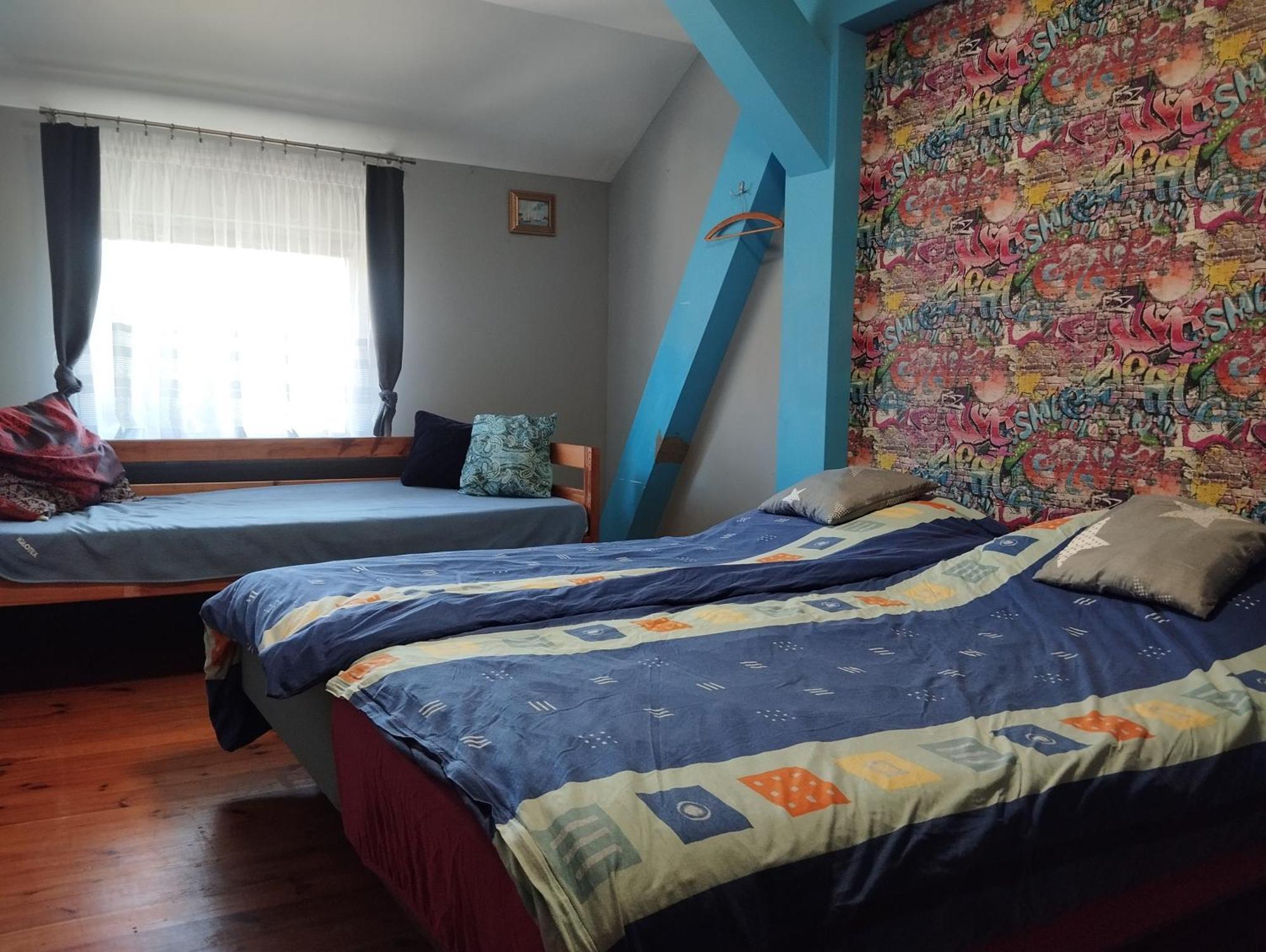 Hous Pelnik